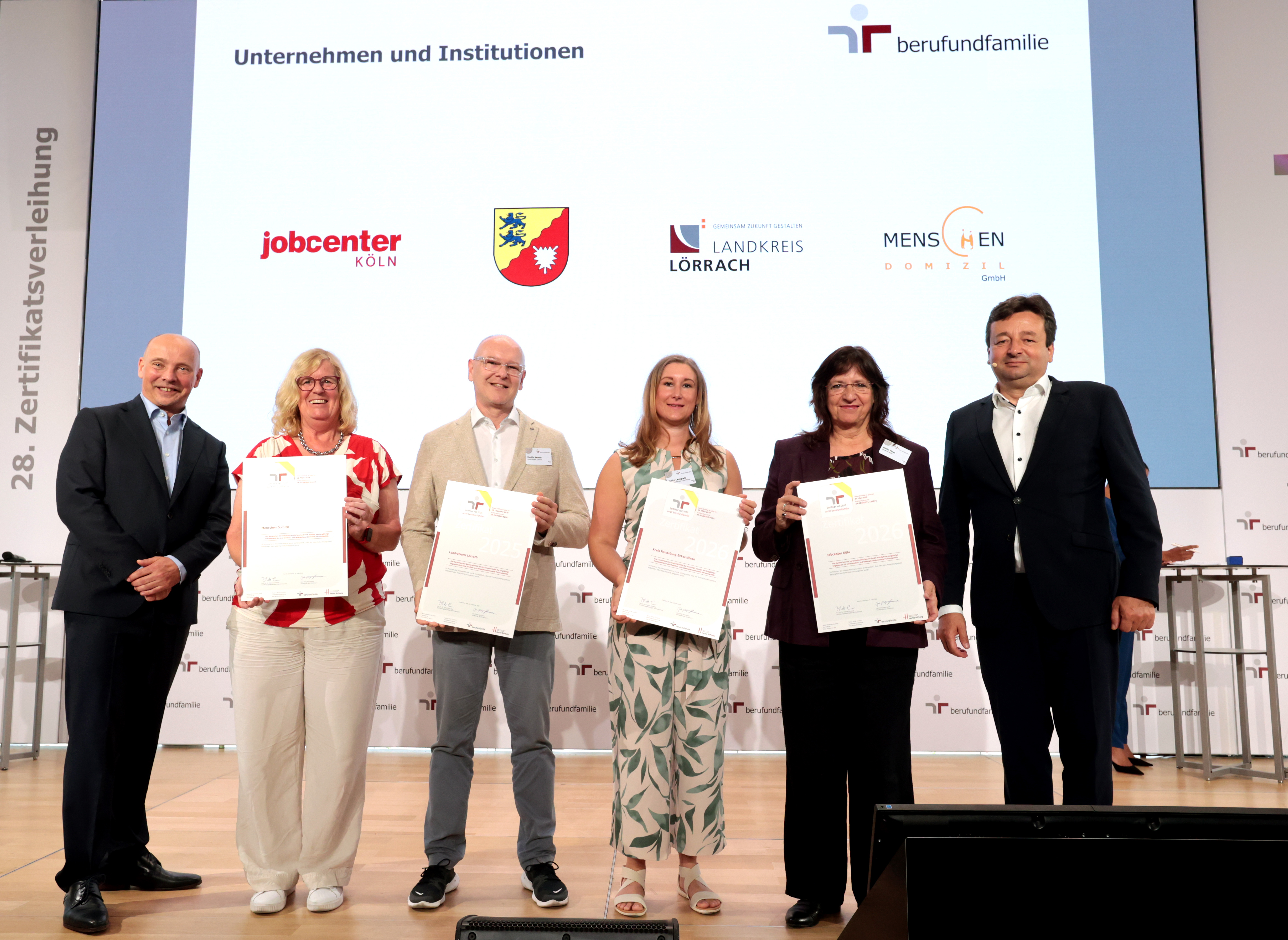 Jobcenter Köln, Kreis Rendsburg-Eckernförde, Landratsamt Lörrach, Menschen Domizil GmbH