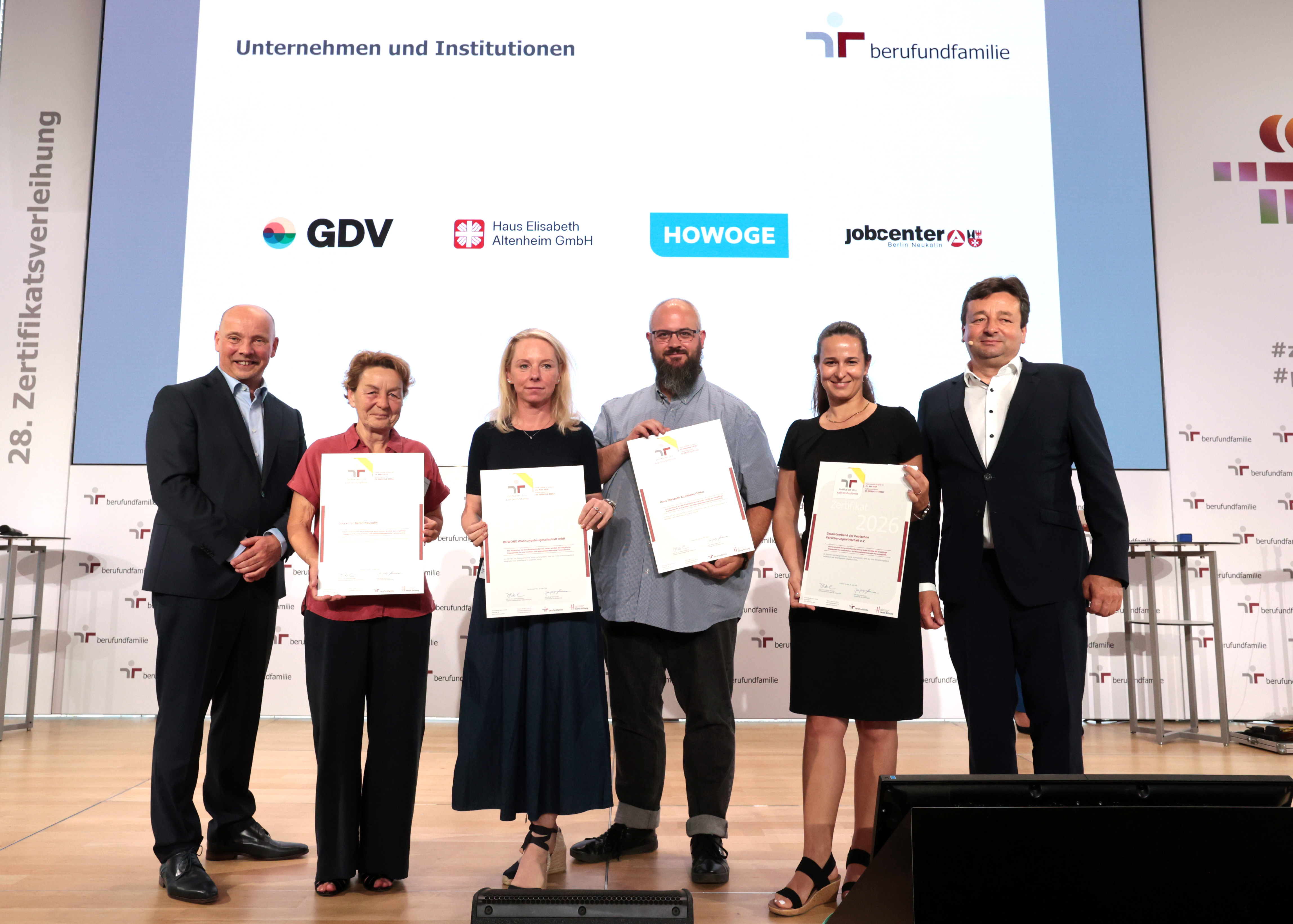 Gesamtverband der Deutschen Versicherungswirtschaft e.V., Haus Elisabeth Altenheim GmbH, HOWOGE Wohnungsbaugesellschaft mbH, Jobcenter Berlin Neukölln